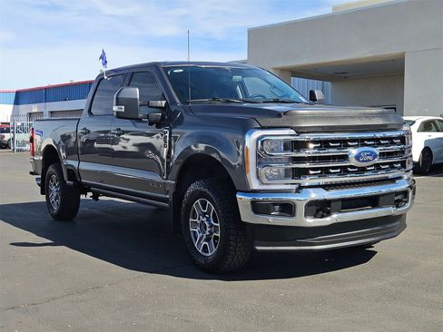Certified 2023 Ford F250 Lariat w/ Lariat Ultimate Package image 3