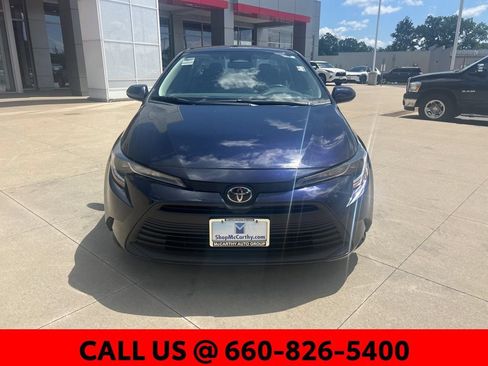 Used 2025 Toyota Corolla LE FWD image 3