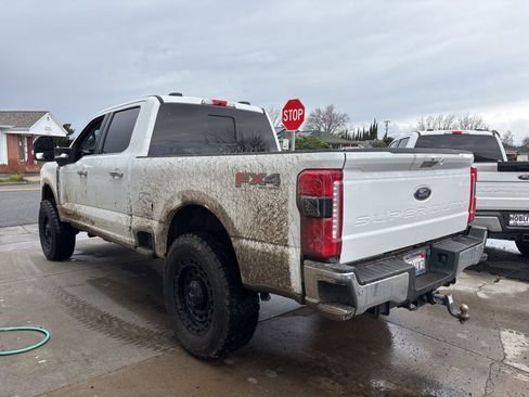 Used 2023 Ford F250 Lariat w/ Lariat Ultimate Package image 3