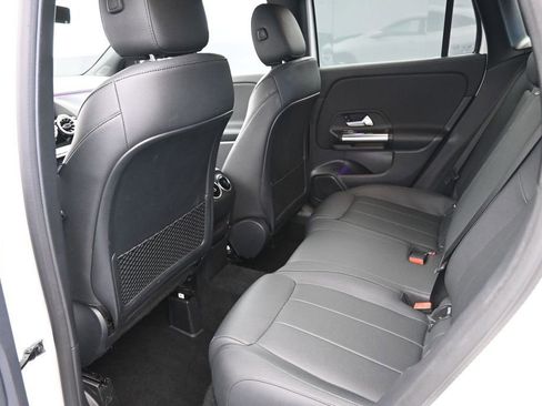 Used 2025 Mercedes-Benz GLA 250 image 15