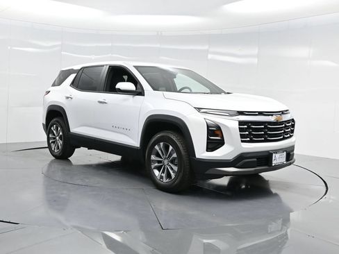 New 2026 Chevrolet Equinox LT AWD/4WD image 28