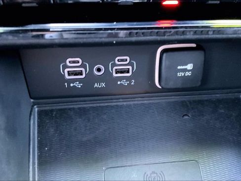 Used 2023 Jeep Grand Cherokee Altitude AWD/4WD image 24