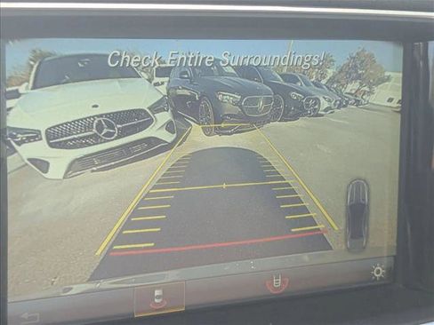 Used 2017 Mercedes-Benz SL 550 image 14