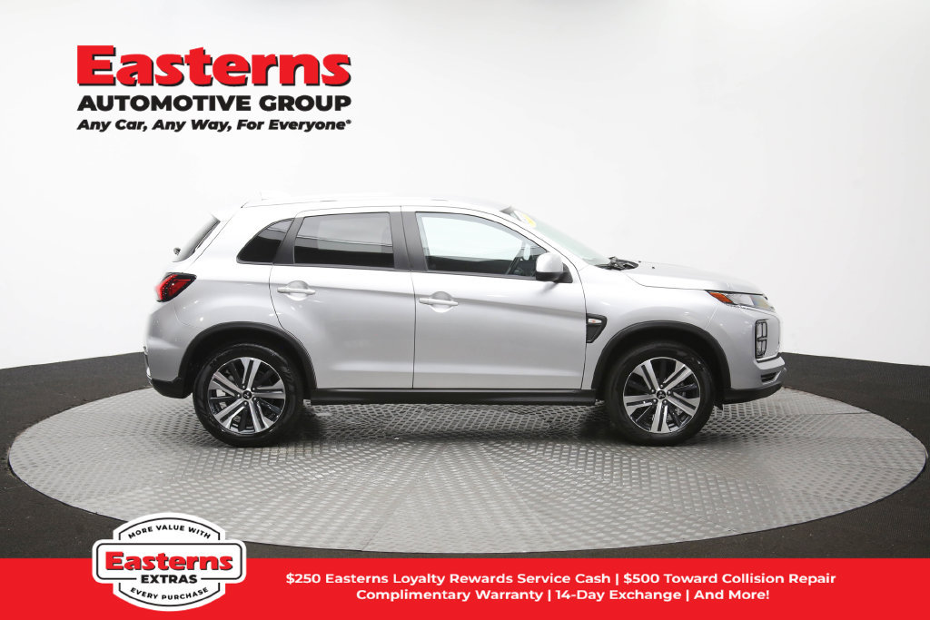 Used 2025 Mitsubishi Outlander Sport SE AWD/4WD image 45
