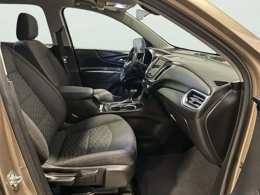 Used 2019 Chevrolet Equinox LT FWD image 25