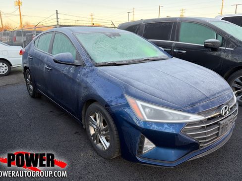 Used 2019 Hyundai Elantra SEL image 1