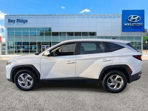 Used 2022 Hyundai Tucson SE image 7