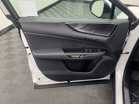Certified 2025 Lexus NX 350 AWD w/ Premium Package image 9