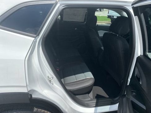 New 2026 Chevrolet Trax LT FWD image 27