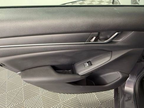 Used 2020 Honda Accord Sport image 34