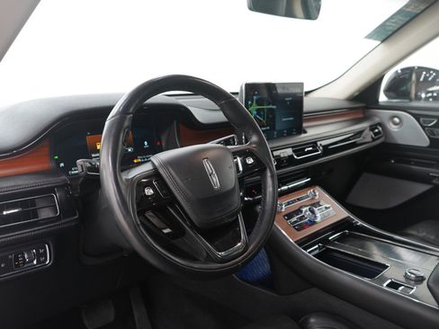 Used 2020 Lincoln Aviator Reserve w/ Equipment Group 202A image 26
