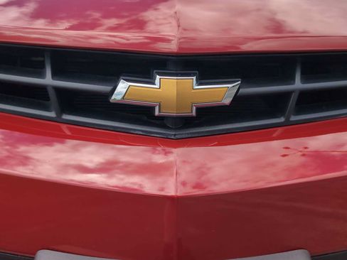 Used 2015 Chevrolet Camaro LT RWD image 30