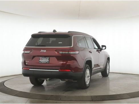 Used 2024 Jeep Grand Cherokee L Laredo w/ Luxury Tech Group I image 7