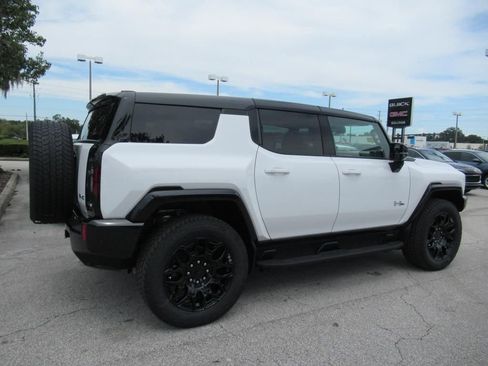 New 2026 GMC Hummer EV SUV image 6