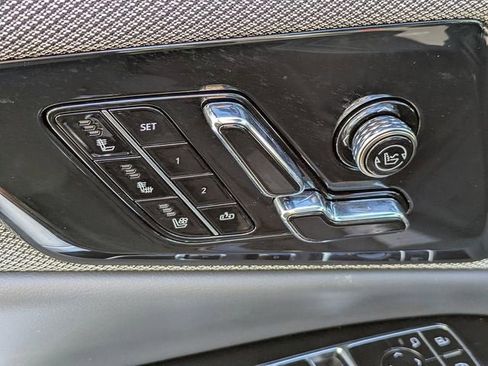 New 2026 Cadillac Optiq Luxury 2 image 21