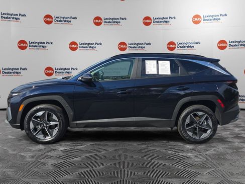 Certified 2025 Hyundai Tucson SEL AWD/4WD image 4