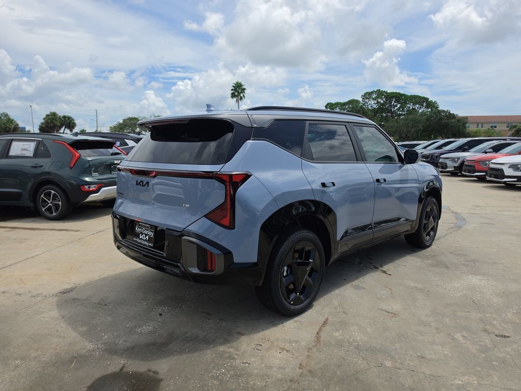 New 2027 Kia Seltos X-Line S w/ X-Line S Premium Package AWD/4WD image 8
