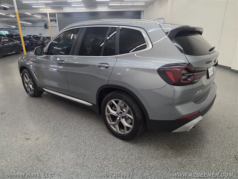 Used 2024 BMW X3 sDrive30i w/ Convenience Package RWD image 5