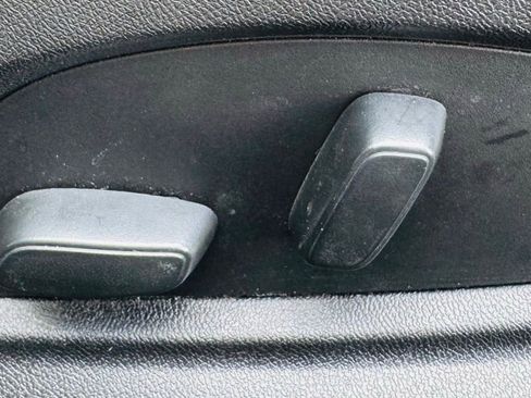 Used 2019 Chevrolet Camaro SS image 10