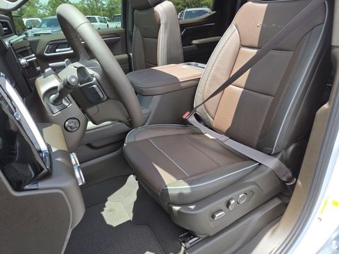 New 2026 GMC Sierra 1500 Denali AWD/4WD image 28