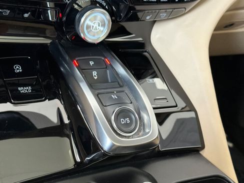 Used 2024 Acura MDX SH-AWD w/ Technology Package image 25
