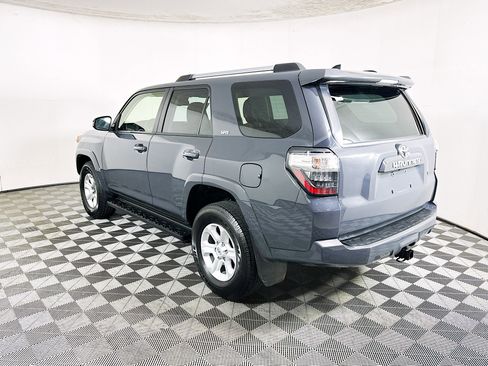 Used 2024 Toyota 4Runner SR5 image 5