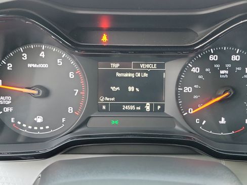 Used 2025 Chevrolet Trax LS image 10