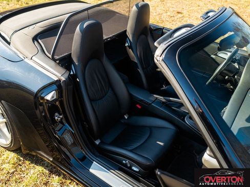 Used 2009 Porsche 911 Cabriolet image 15