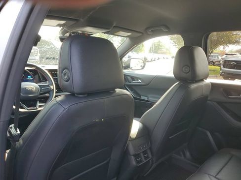 Certified 2026 Chevrolet Equinox RS w/ Convenience Package III FWD image 10