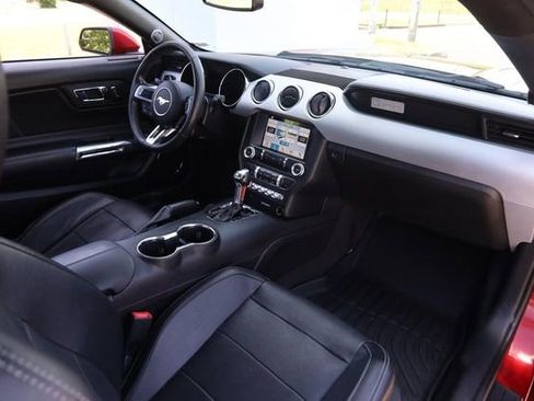 Used 2017 Ford Mustang GT Premium RWD image 25