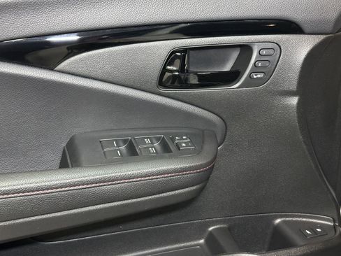 Certified 2024 Honda Passport Black Edition image 21