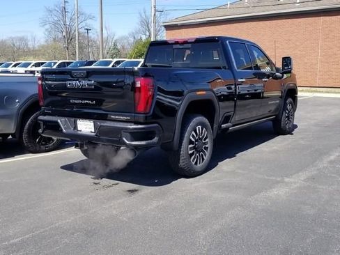 New 2026 GMC Sierra 2500 Denali Ultimate AWD/4WD image 3