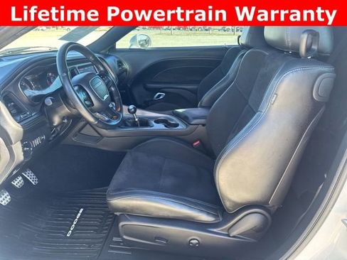 Used 2023 Dodge Challenger R/T w/ Plus Package image 2