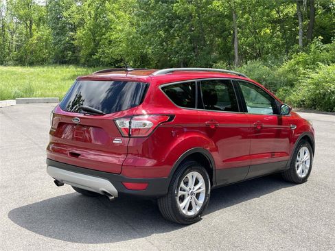 Used 2018 Ford Escape SEL AWD/4WD image 5
