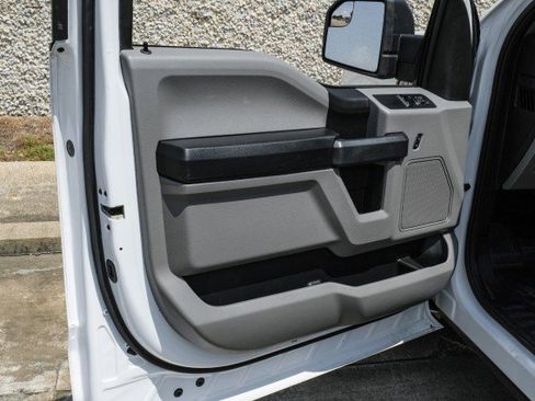 Used 2017 Ford F150 XL w/ Equipment Group 101A Mid RWD image 36