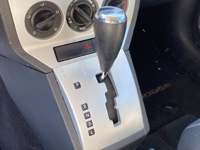 Used 2009 Dodge Caliber SXT FWD image 7