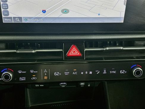Used 2023 Kia Niro Wind FWD image 23