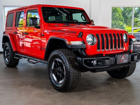 Used 2020 Jeep Wrangler Unlimited Rubicon w/ Dual Top Group image 4