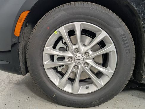 New 2026 Chrysler Pacifica Select image 9