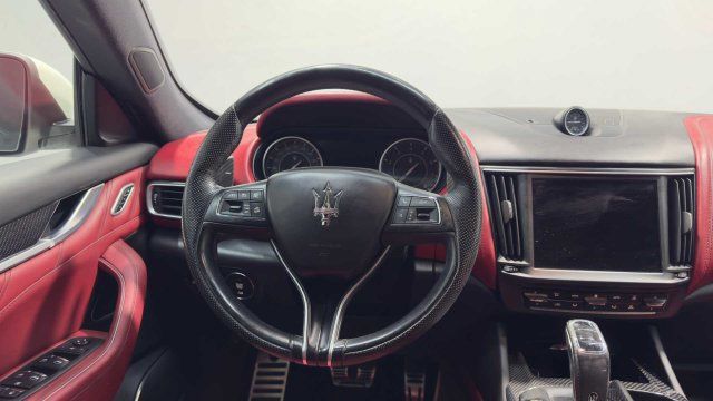 Used 2021 Maserati Levante GranSport AWD/4WD image 21