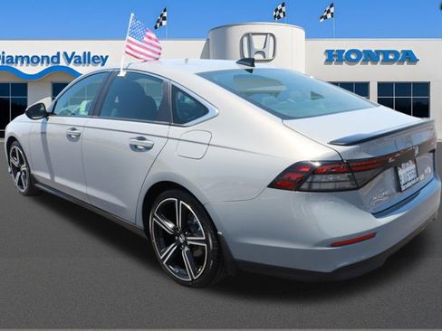 Used 2024 Honda Accord Sport image 4