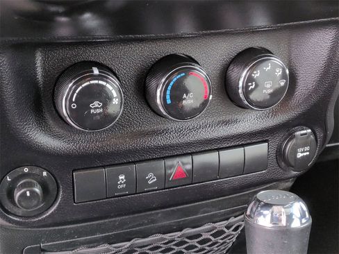 Used 2014 Jeep Wrangler Unlimited Sport w/ Quick Order Package 24S image 23