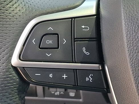 Certified 2023 Toyota Sienna Limited AWD/4WD image 23