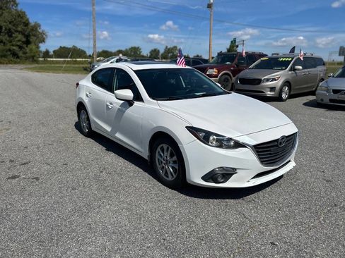 Used 2015 MAZDA MAZDA3 i Grand Touring image 1