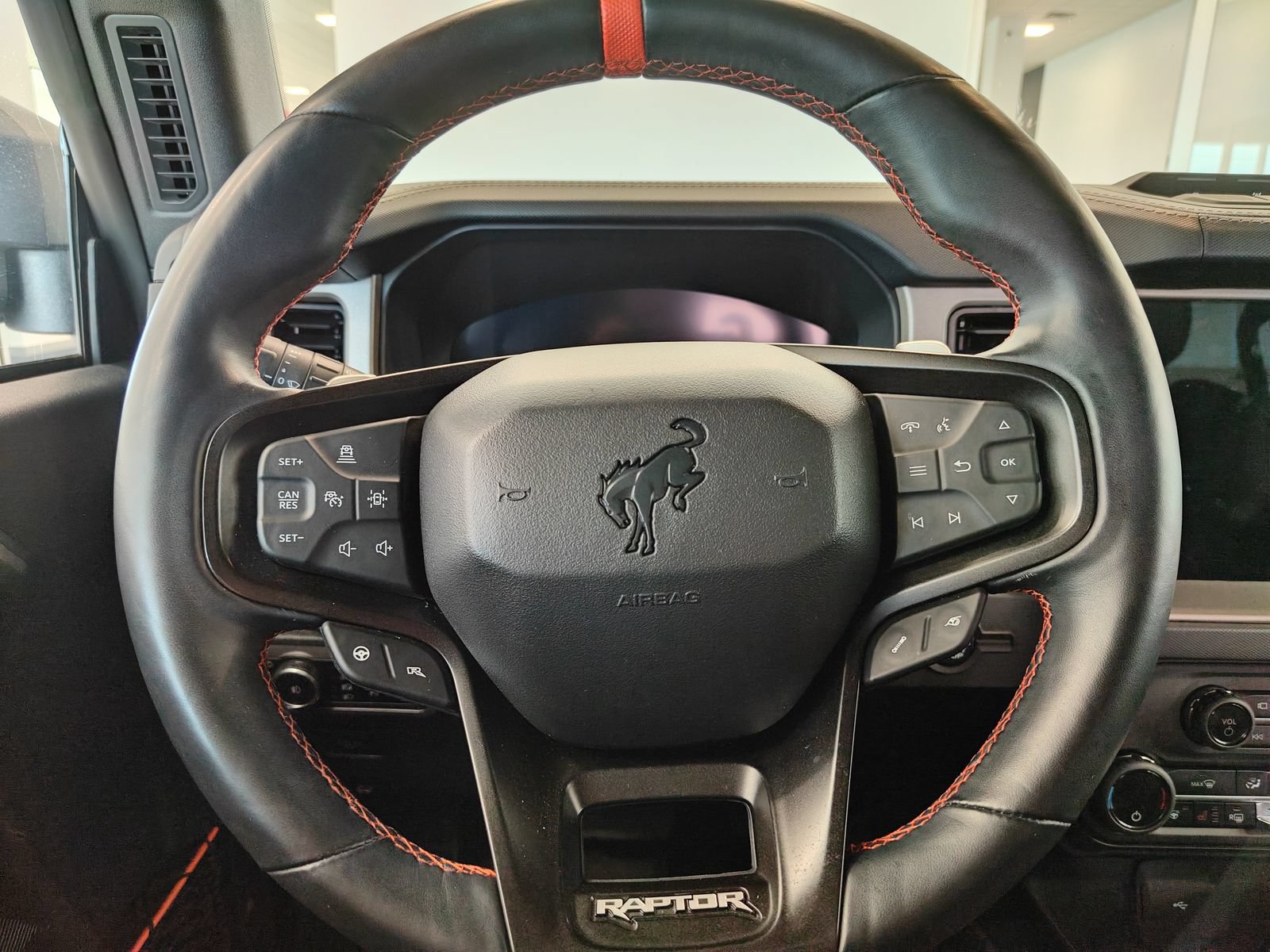 Used 2024 Ford Bronco Raptor AWD/4WD image 19