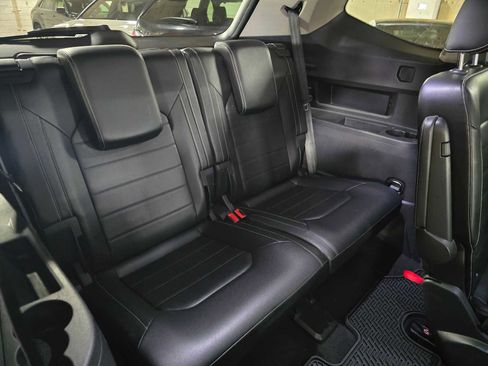Used 2022 Volkswagen Atlas SEL Premium AWD/4WD image 13