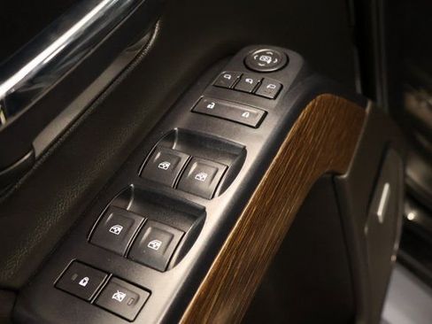 Used 2017 GMC Sierra 2500 Denali w/ Duramax Plus Package image 12