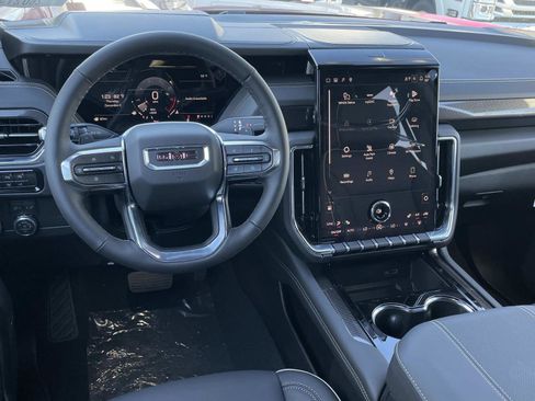 New 2026 GMC Yukon Elevation image 9