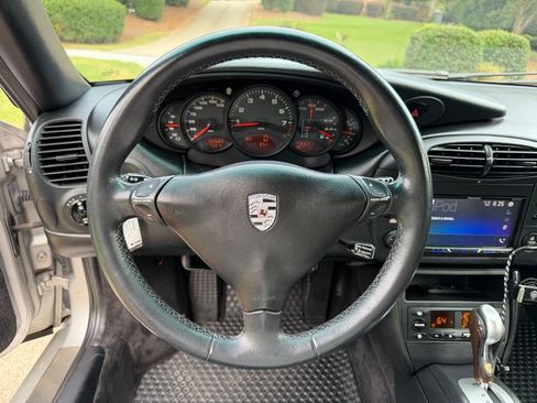Used 2000 Porsche 911 Carrera RWD image 12