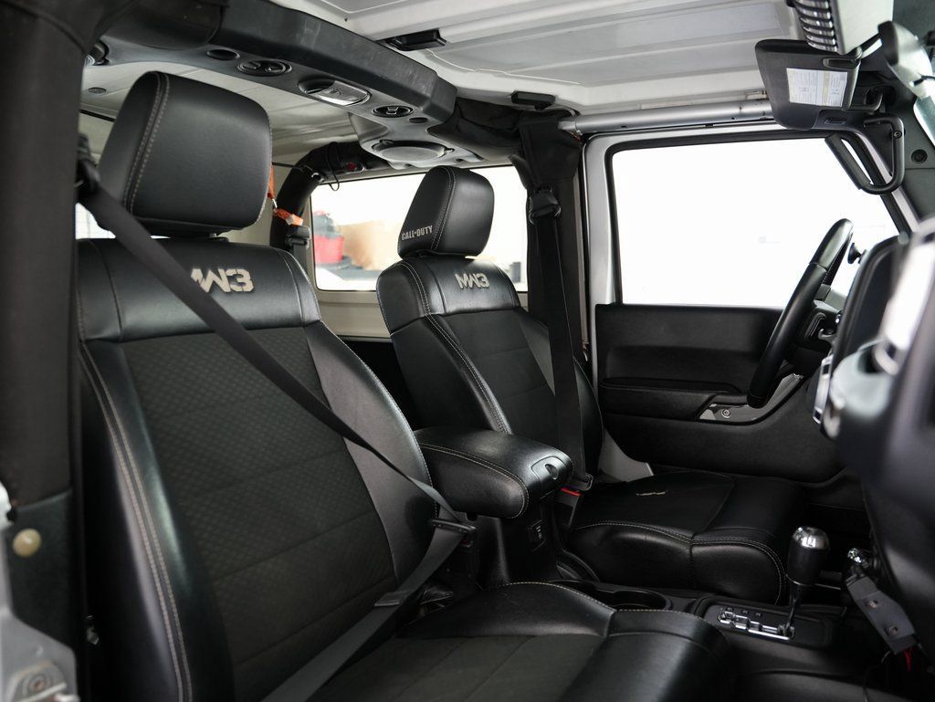 Used 2012 Jeep Wrangler Rubicon AWD/4WD image 47